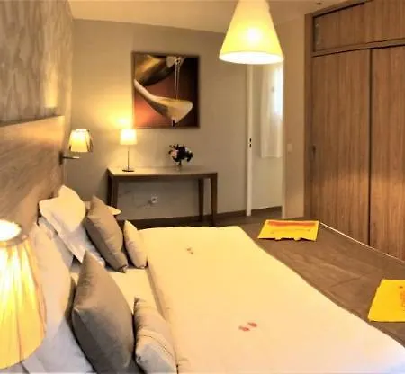 & Lou Paradou Les Bains Hotel Greoux-les-Bains
