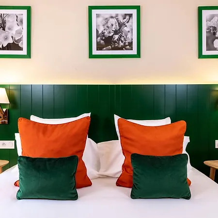 & Lou Paradou Les Bains 3* Greoux-les-Bains