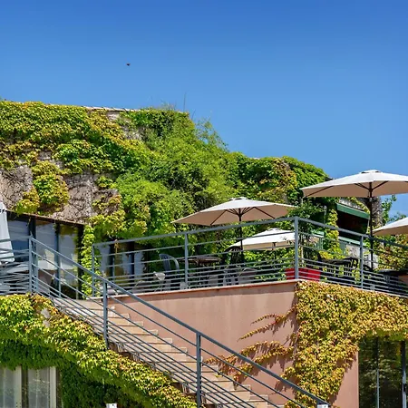 & Lou Paradou Les Bains 3* Greoux-les-Bains