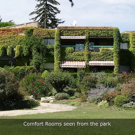 Hotel Lou Paradou