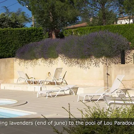 & Lou Paradou Les Bains 3* Greoux-les-Bains