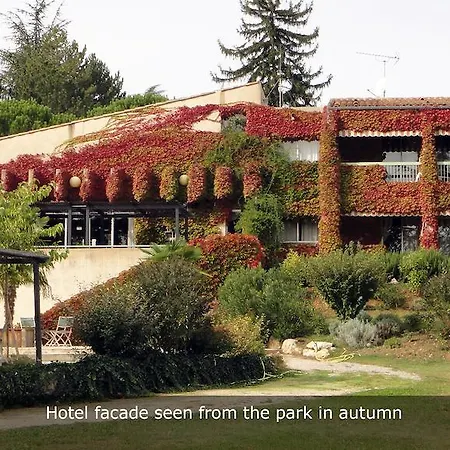 Hotel & Lou Paradou Les Bains
